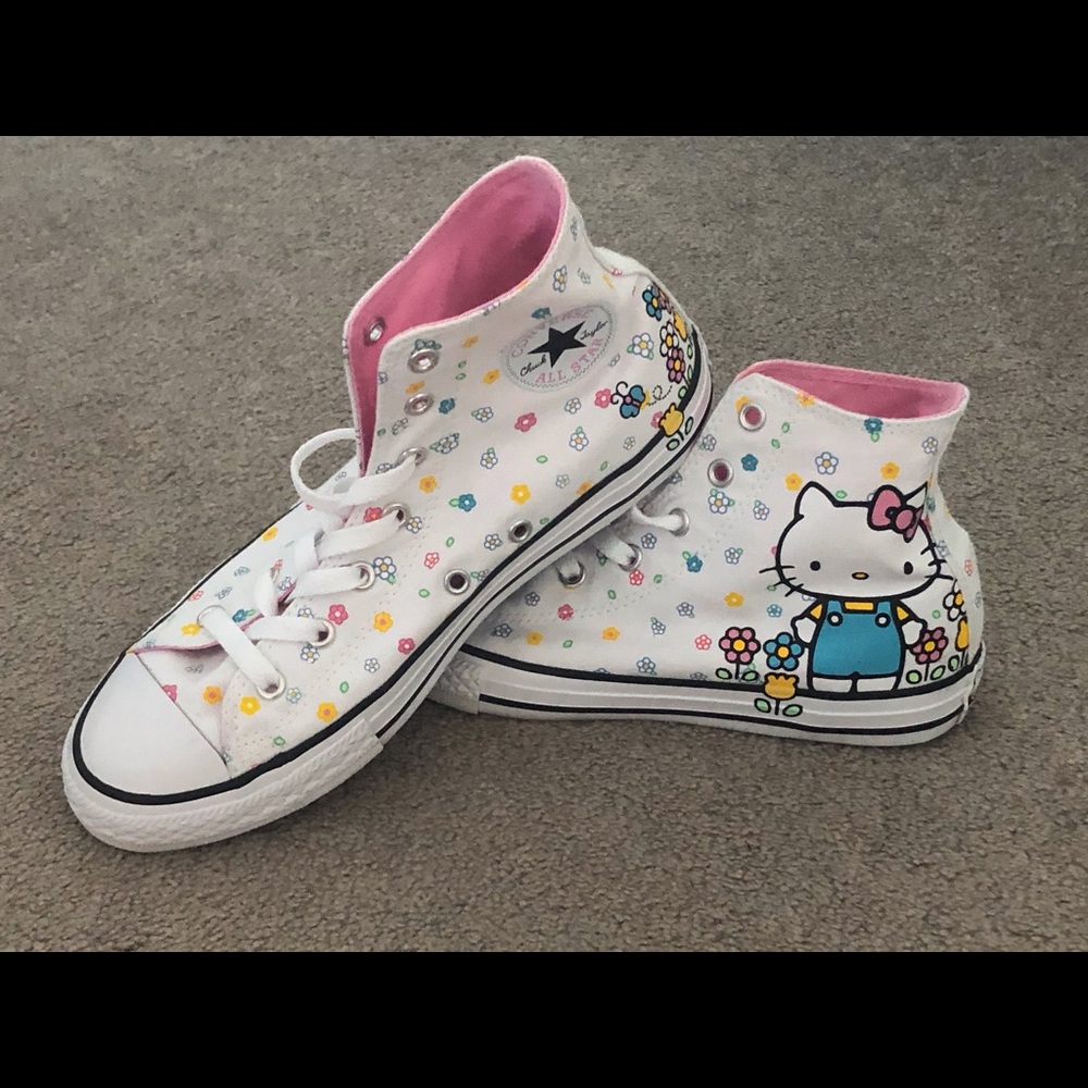 HELLO KITTY Converse Fashion Sneakers